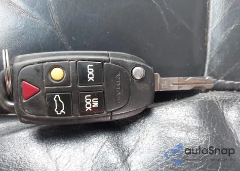 2013 Volvo Xc90 3.2/3.2 Platinum/3.2 Premier Plus z USA, uszkodzony, nr VIN YV4952CZ9D1646827